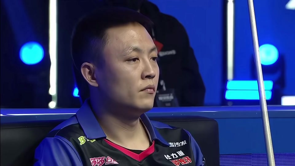 一个落地时 一个落地时